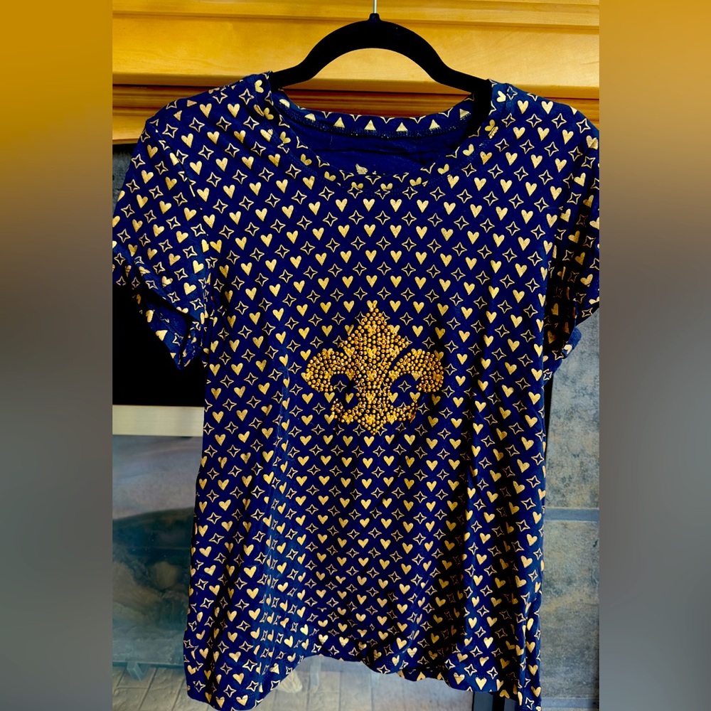 Veracity Navy and Gold Fleur de lis Women's Top Medium New without tags